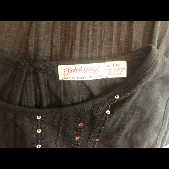 Women’s Loose Fit Tank with Glitter Like Detailing - Picture 5 of 5